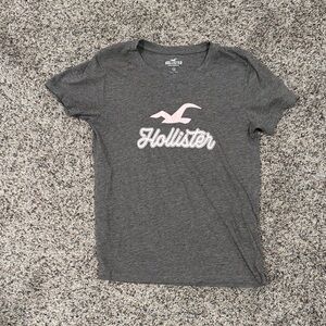 Hollister Gray T-Shirt